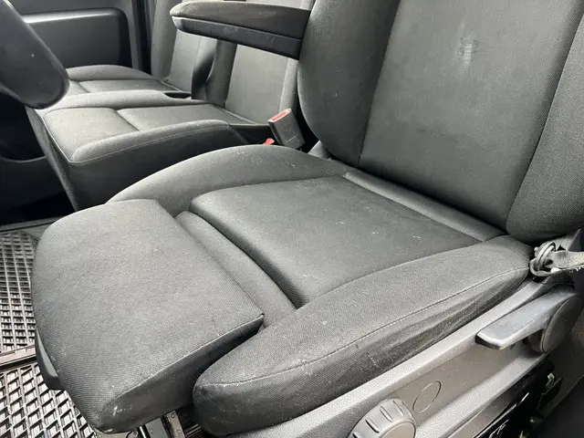 Mercedes-Benz Sprinter 314 2.2 CDI L2H1 2019 Diesel 38