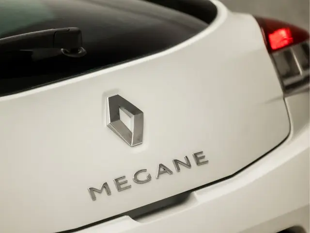 Renault Mégane Coupé 1.2 TCe Bose 2013 Benzine 27