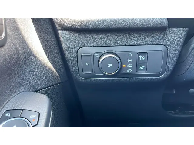 Ford Kuga 2.5 FHEV ST-Line X 2024 Hybride Benzine 27