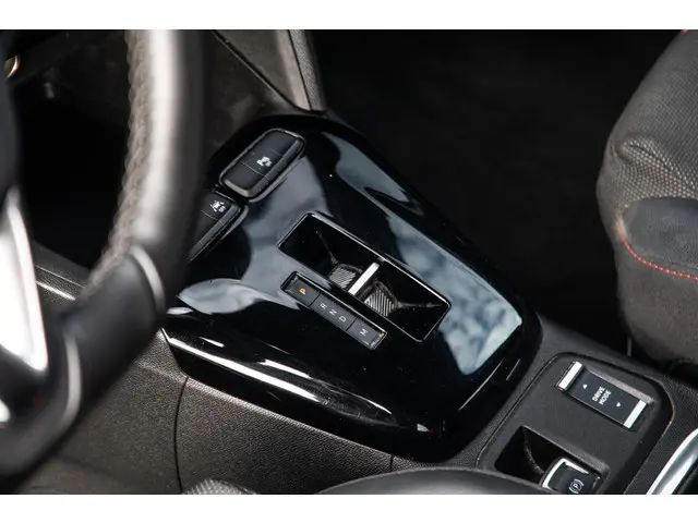 Opel Corsa 1.2 Turbo GS 2022 Benzine 30