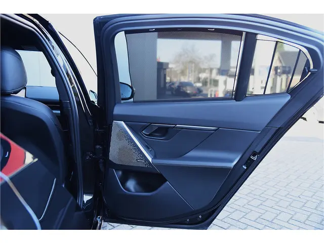 BMW 5 Serie 520i M-Sport 2024 Benzine 28