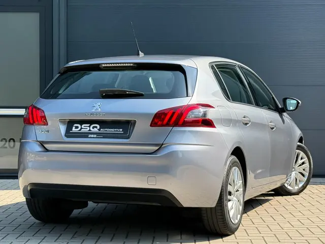 Peugeot 308 2