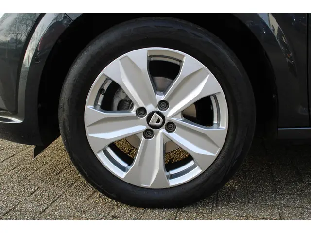 Dacia Sandero 1.0 TCe 90 Comfort 2021 Benzine 8