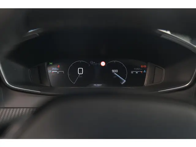 Peugeot 2008 PureTech 100 Allure 2024 Benzine 40