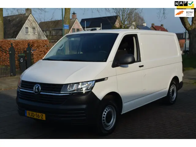 Volkswagen Transporter 2.0 TDI L1H1 2021 Diesel