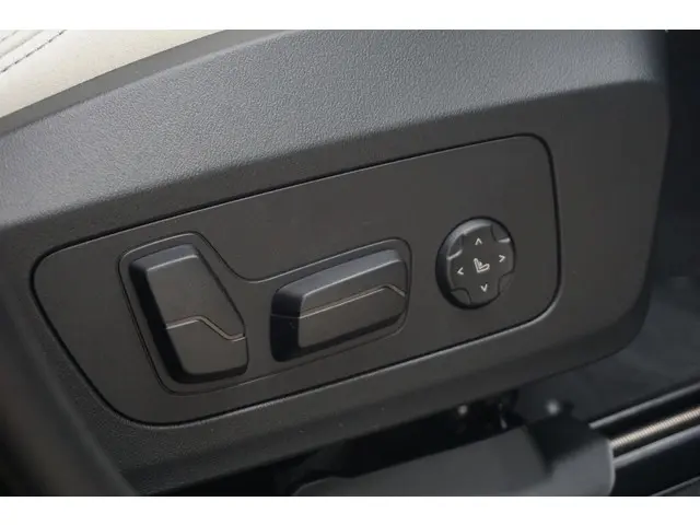 BMW iX2 eDrive20 2025 Elektrisch 11