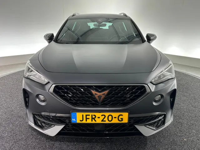 CUPRA Formentor 1.4 TSI e-Hybrid 2023 Hybride Benzine 26