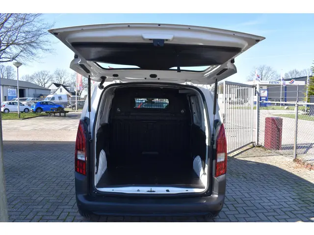 Peugeot Partner 1.5 BlueHDI Premium 2021 Diesel 9