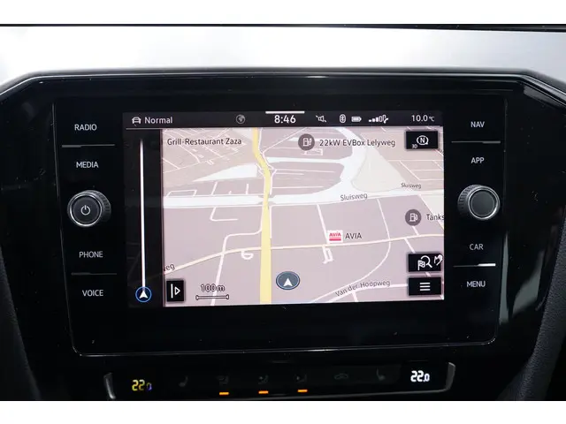 Volkswagen Passat 1.5 TSI Elegance 2020 Benzine 31