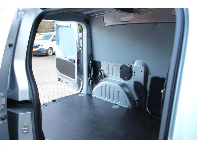 Renault Kangoo Express 1.5 dCi 95 Comfort + 2021 Diesel 13