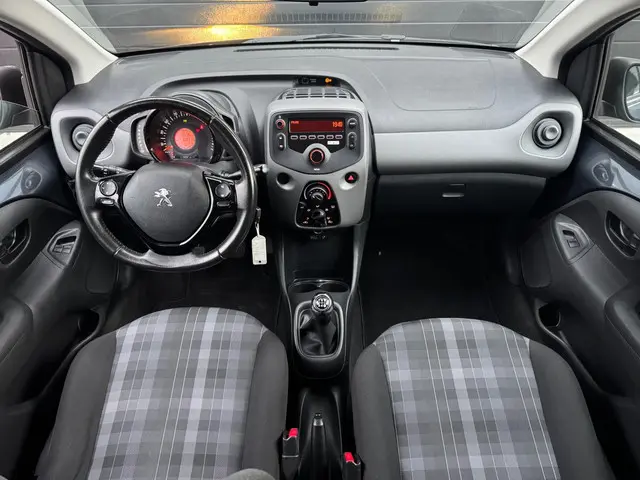 Peugeot 108 1.0 e-VTi Active 2020 Benzine 48