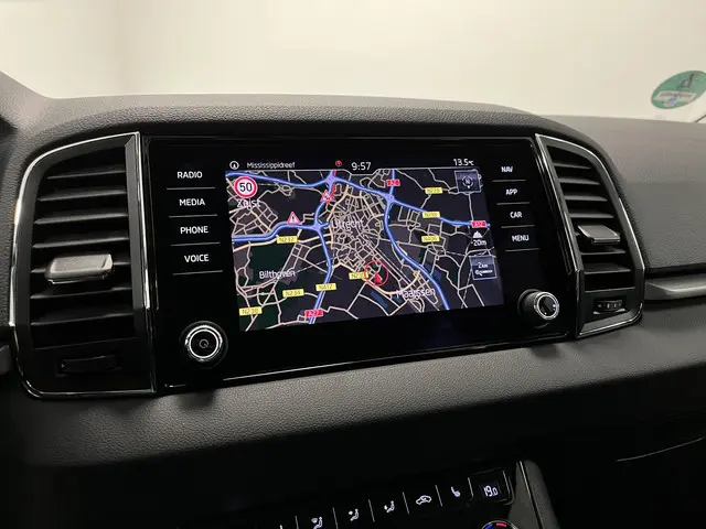 Škoda Karoq 1.0 TSI Style 2020 Benzine 12