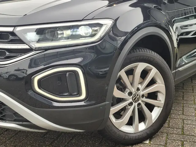 Volkswagen T-Roc 1.0 TSI Style 2023 Benzine 27