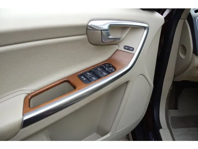 Volvo XC60 3.0 T6 R-Design POLESTAR 2013 Benzine 16