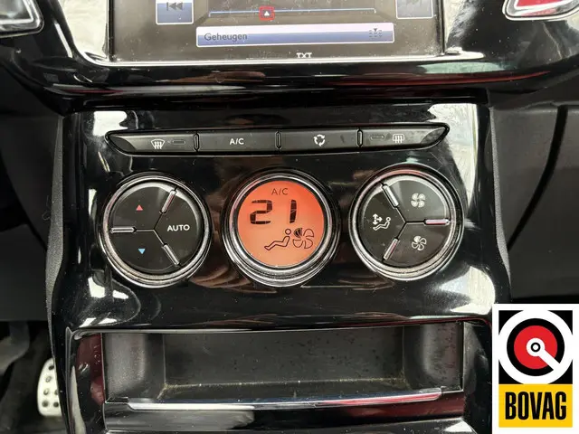 Citroën C3 1.2 PureTech Collection 2015 Benzine 12