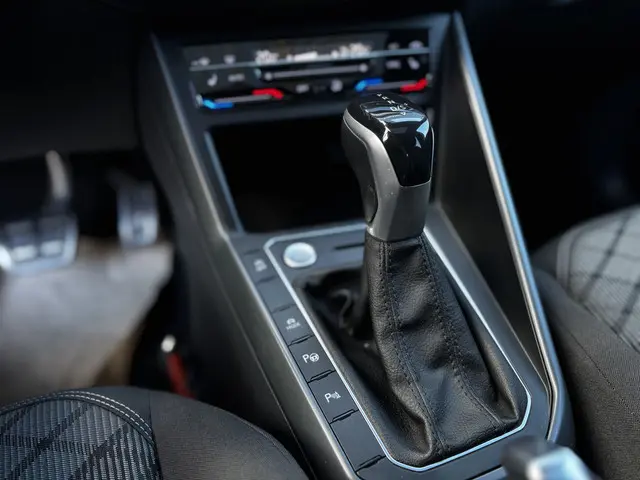 Volkswagen Polo 1.0 TSI 3X R-Line Business 2022 Benzine 19