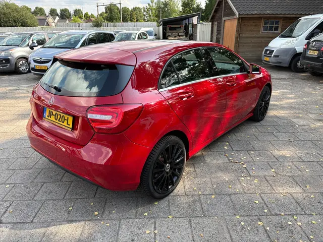 Mercedes-Benz A-Klasse 3