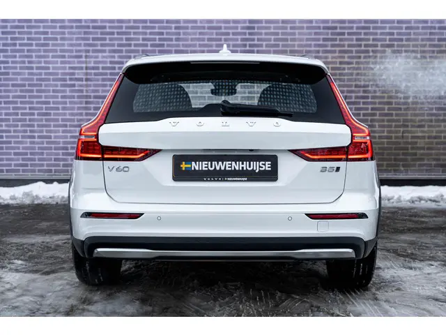 Volvo V60 Cross Country B5 AWD Ultimate 2024 Benzine 13