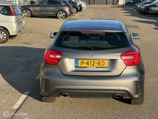 Mercedes-Benz A-Klasse 180 Benzine Automaat 2013 Benzine 5