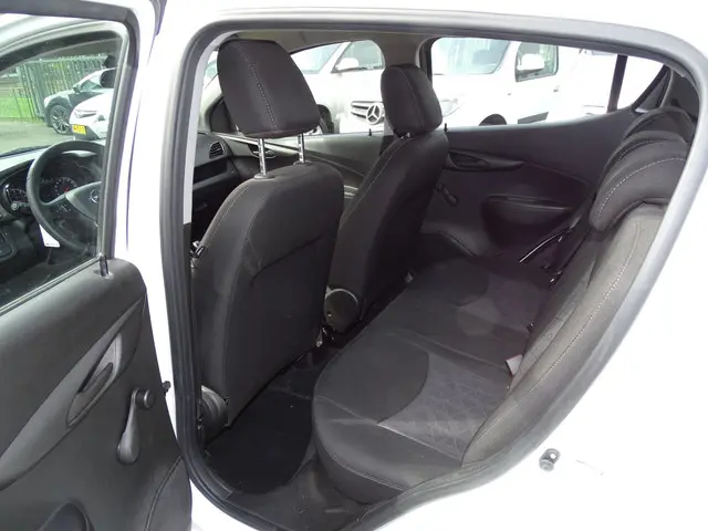 Opel KARL 1.0 ecoFLEX 120 Jaar Edition AIRCO 2019 Benzine 8