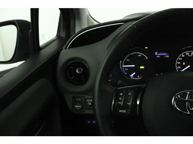 Toyota Yaris 1.5 Hybrid Active 2020 Hybride Benzine 19