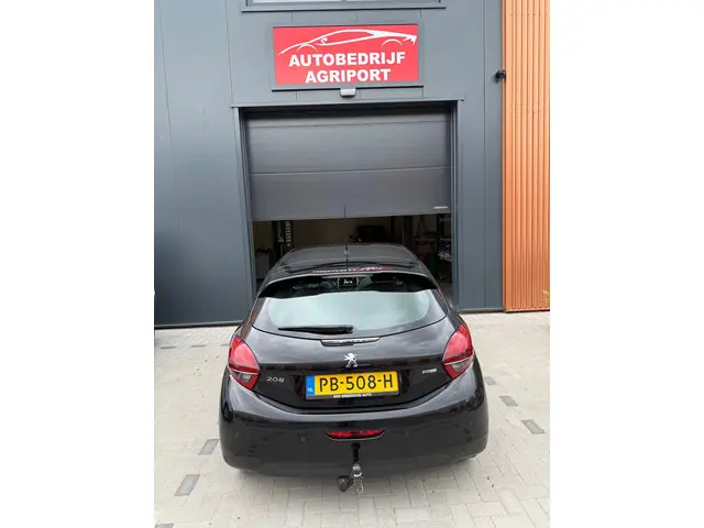 Peugeot 208 1.2 PureTech Blue Lion 2017 Benzine 3