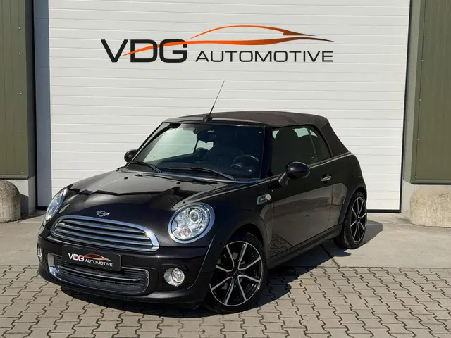 MINI Cooper Cabrio 1.6 Highgate 2015 Benzine 12