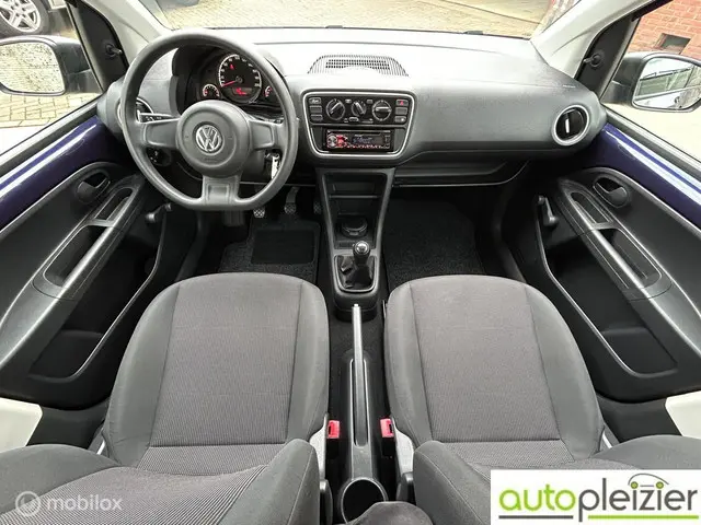 Volkswagen up! 1.0 move up! BlueMotion orig NL 2016 Benzine 2