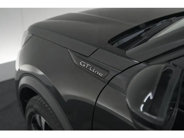 Peugeot 2008 PureTech 130 GT-Line 2020 Benzine 16