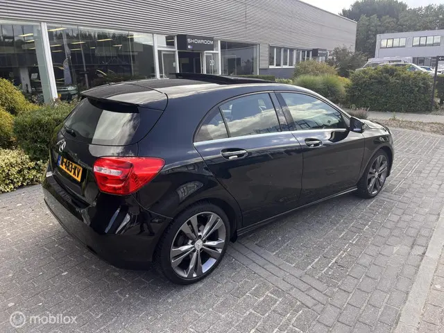 Mercedes-Benz A-Klasse 3