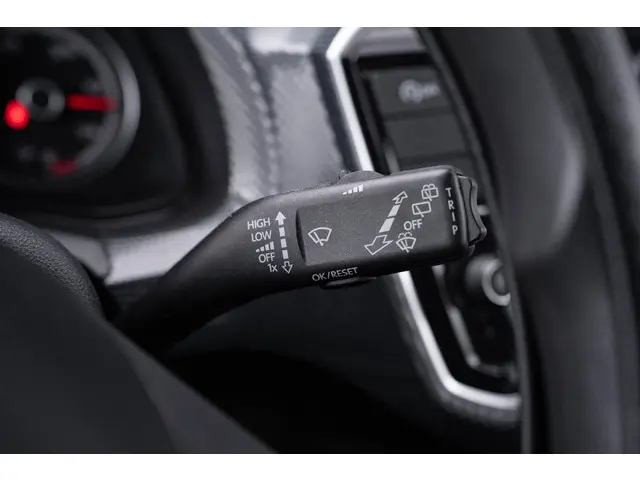 Volkswagen up! 1.0 BMT move up! 2019 Benzine 20