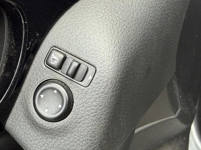 Nissan QASHQAI 1.2 N-Connecta 2017 Benzine 23