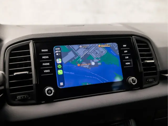 Škoda Karoq 1.5 TSI ACT Sportline 2021 Benzine 27