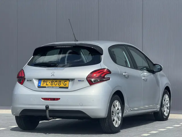 Peugeot 208 1.2 PureTech Blue Lion 2017 Benzine 16