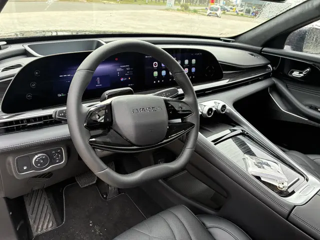 Omoda 9 SHS 1.5T-GDi SHS-P Premium 2026 Hybride Benzine 13