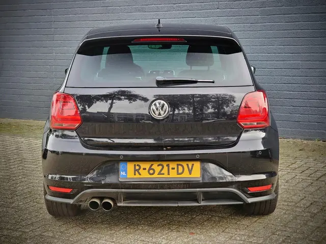 Volkswagen Polo 1.8 TSI GTI 2015 Benzine 3