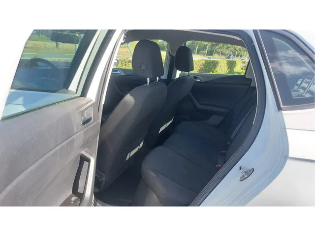 Volkswagen Polo 1.0 TSI Comfortline 2020 Benzine 12