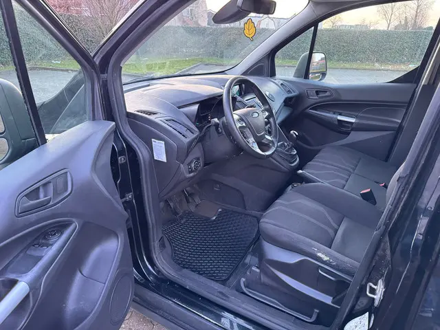 Ford Transit Connect 2