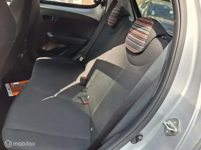 Citroën C1 1.0 VTi Feel, LAGE KM STAND 2021 Benzine 10
