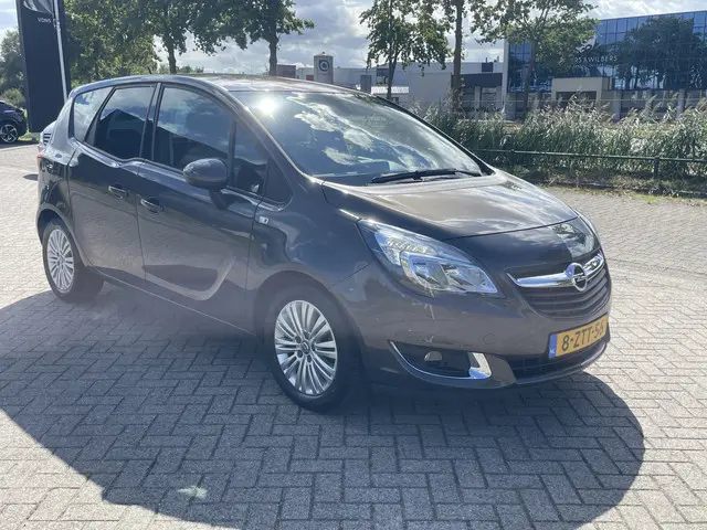 Opel Meriva 1.4 Turbo Cosmo 2015 Benzine 4