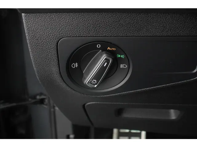 Volkswagen Tiguan 1.5 TSI DSG Active 2022 Benzine 26