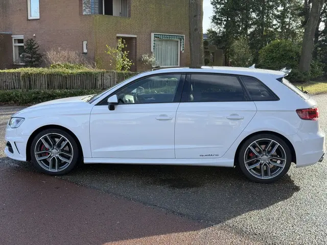 Audi A3 Sportback 2.0 TFSI S3 q. PL Pl 2014 Benzine 11