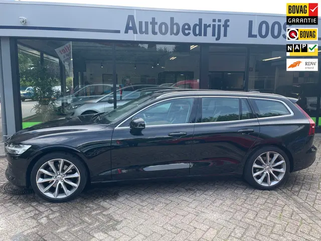 Volvo V60 2.0 T4 Momentum Pro 2019 Benzine