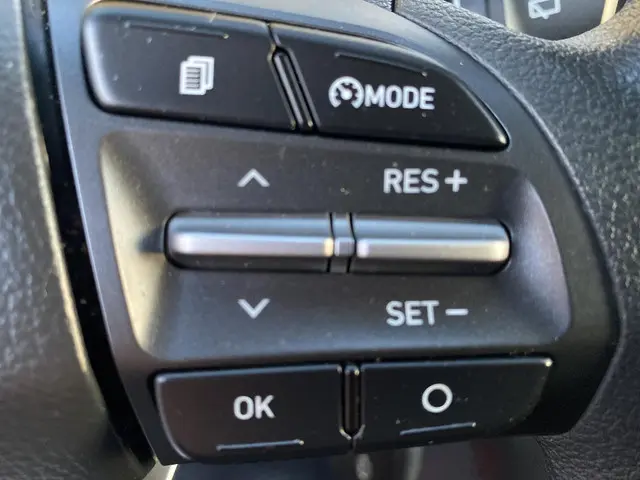Hyundai Kona 1.0 T-GDI i-Drive 2020 Benzine 16