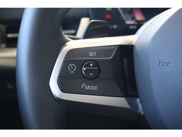 BMW iX2 xDrive30 2024 Elektrisch 14