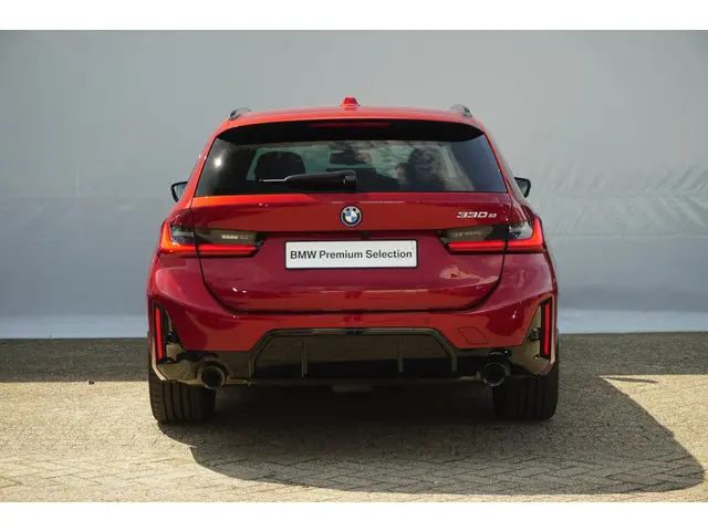 BMW 3 Serie Touring 330e 2025 Hybride Benzine 6