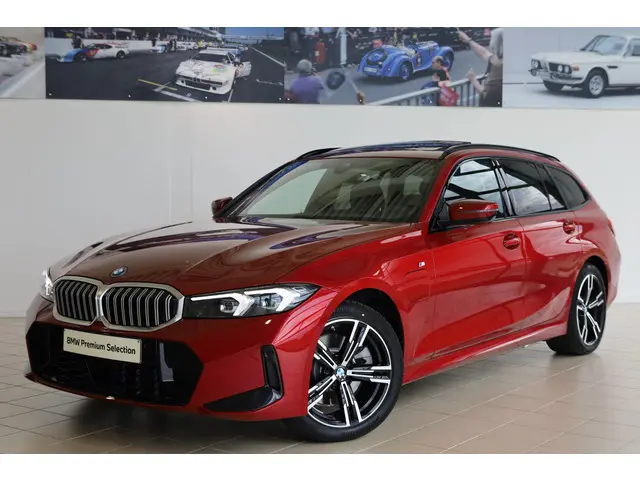 BMW 3 Serie Touring 330e 2025 Hybride Benzine 32