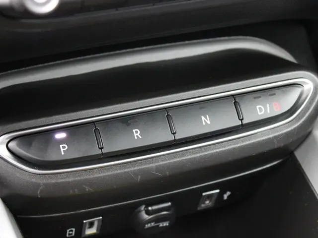 Jeep Avenger Longitude 54 kWh 2024 Elektrisch 18