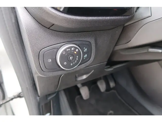 Ford Fiesta 1.1 Trend 2019 Benzine 20