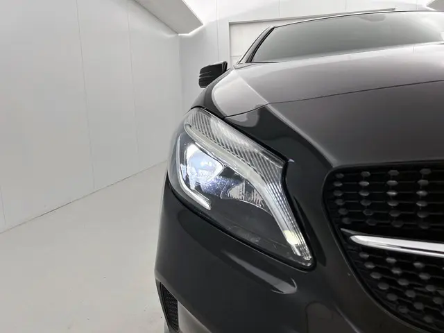 Mercedes-Benz A-Klasse Ambition 2017 Benzine 26